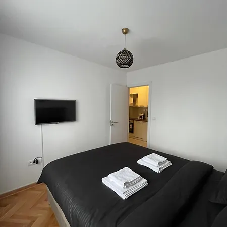 アパート Bmm Lux Centar ベオグラード