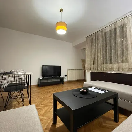 Bmm Lux Centar Apartamento Belgrado