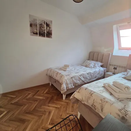 Bmm Lux Centar Apartament *