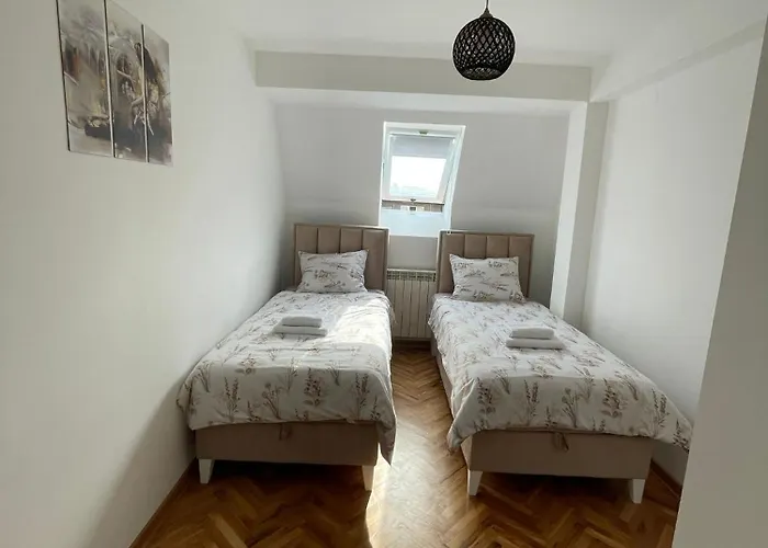 Apartmán Bmm Lux Centar *
